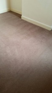 Full 3 bedroom one bathroom end of tenancy clean in Ipswich including all carpets cleaned throughout, kitchen and bathroom deep cleaned. 
